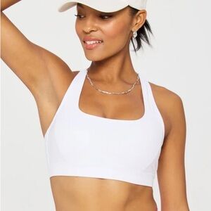 NWT Fabletics Essential Medium Impact Sports Bra Classic White S S37